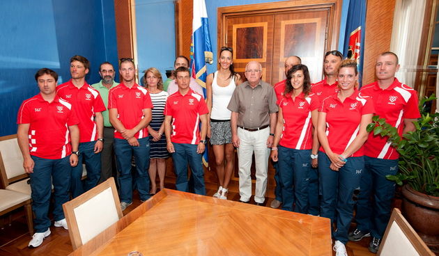 Zadar, 200712.
Zadarski gradaonacelnik dr. Zvonimir Vrancic organiziro je prijem za zadarske Olimpijce.
Foto: Luka Gerlanc / CROPIX