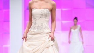 Zagreb, 040211. 
Arena Zagreb, Laniste.
13. Sajam vjencanja, velika modna revija sa modelima modne agencije Sandra. 
Na slici: Atelier Stella.
Foto: Biljana Gaurina / CROPIX