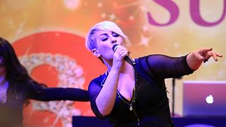 Image 685879 (auto) Image 685879 (auto)