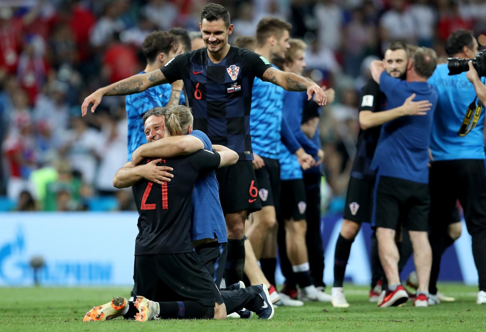 Slavlje Vatrenih nakon plasmana u polufinale Svjetskog prvenstva Slavlje Vatrenih nakon plasmana u polufinale Svjetskog prvenstva