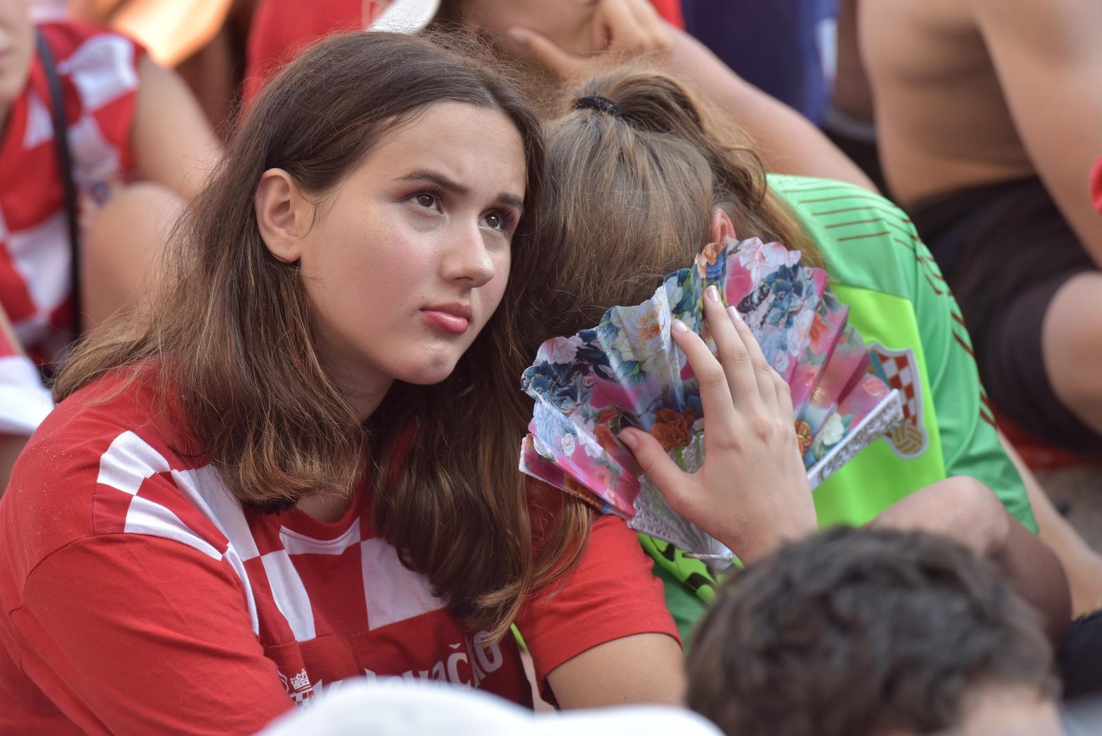 Tisuće Zadrana na Forumu navijalo za Vatrene u finalu Svjetskog prvenstva Tisuće Zadrana na Forumu navijalo za Vatrene u finalu Svjetskog prvenstva