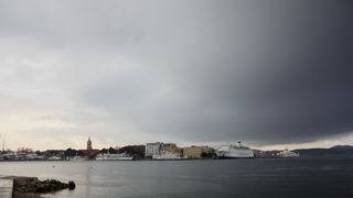 Grmljavinsko nevrijeme s obilnom kišom u Zadru 12. prosinca, Foto: Mladen Malik