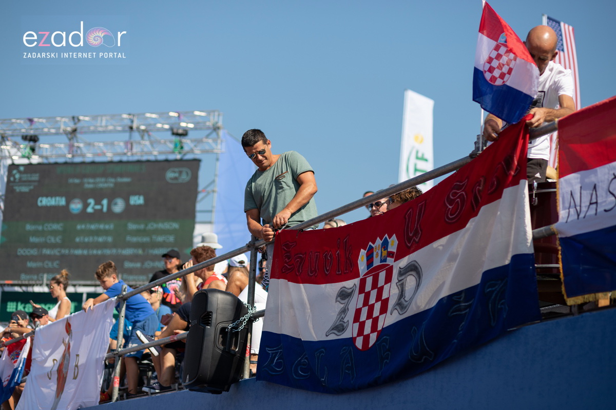 Davis Cup: Vruća navijačka atmosfera u meču Ćilića i Querreya