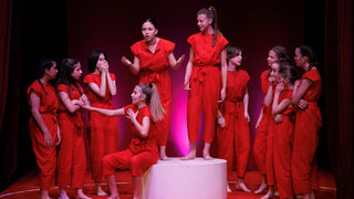 Igrajmo se: Zabranjeno mlađima od 15 strana A