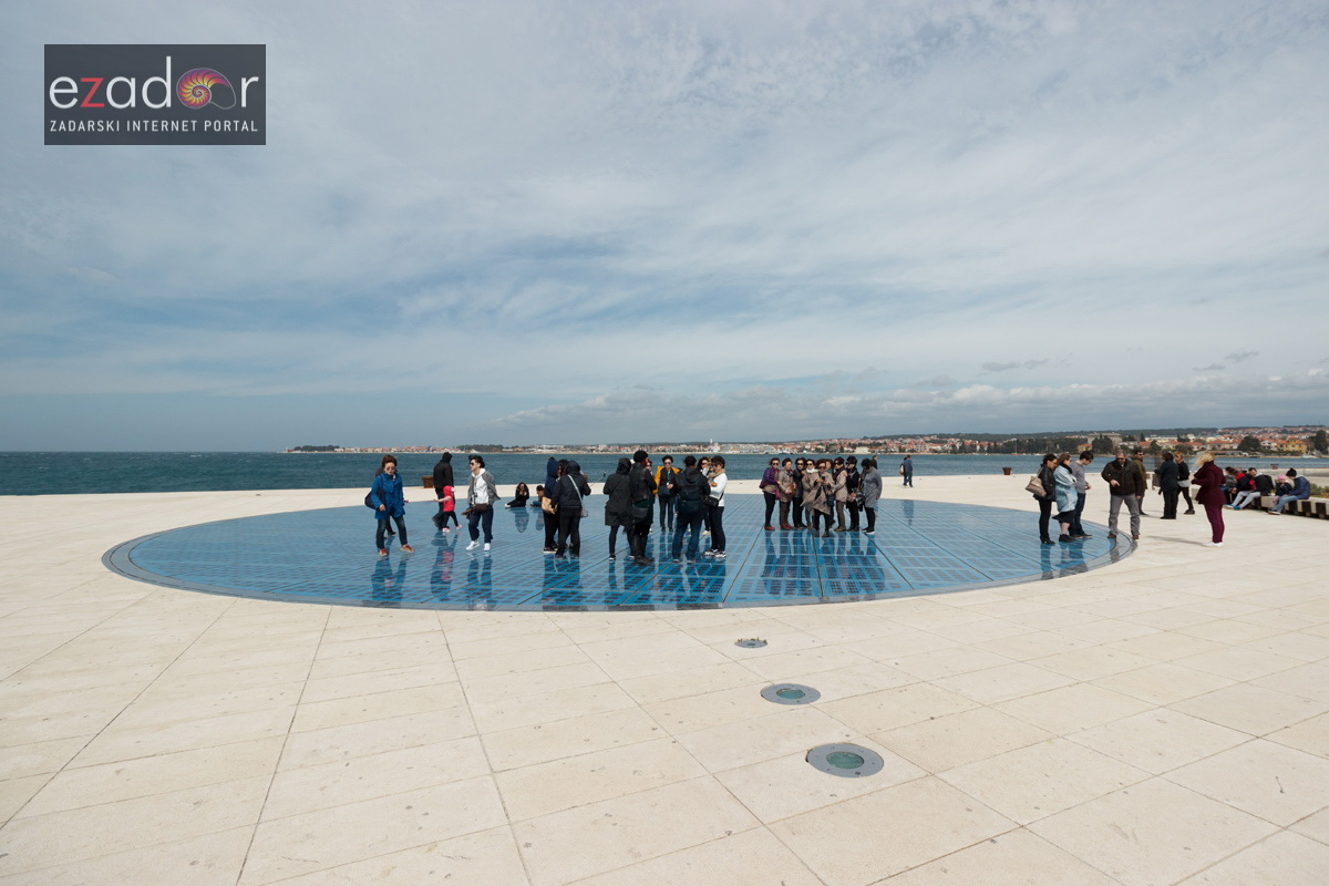 Đir po gradu, petak 30. ožujka 2018. Đir po gradu, petak 30. ožujka 2018.