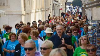 “Relaksice” u akciji “1000 koraka kroz 1000 ulica”, foto: Iva Perinčić “Relaksice” u akciji “1000 koraka kroz 1000 ulica”, foto: Iva Perinčić