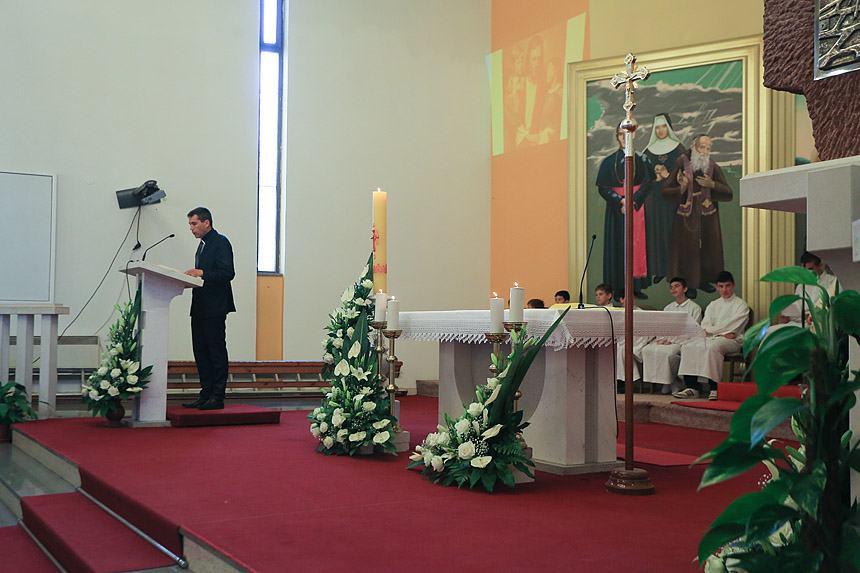 Bibinje: sakrament Prve pričesti, foto-L. Banić Bibinje: sakrament Prve pričesti, foto-L. Banić