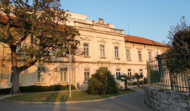 Opca bolnica Zadar