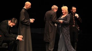 Gospoda Glembajevi u HNK Zadar, foto: Iva Perinčić Gospoda Glembajevi u HNK Zadar, foto: Iva Perinčić