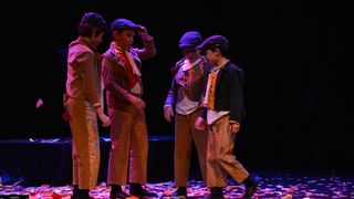 Kazališna udruga “Igrajmo se”: Predstava “Godišnja doba”