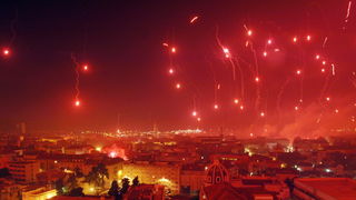 Split, 130211.
Povodom stote obljetnice NK Hajduk navijacka skupina Torcida organizirala je vatromet po cijelom gradu.
Foto: Josko Supic / CROPIX Split, 130211.
Povodom stote obljetnice NK Hajduk navijacka skupina Torcida organizirala je vatromet po cijelom gradu.
Foto: Josko Supic / CROPIX