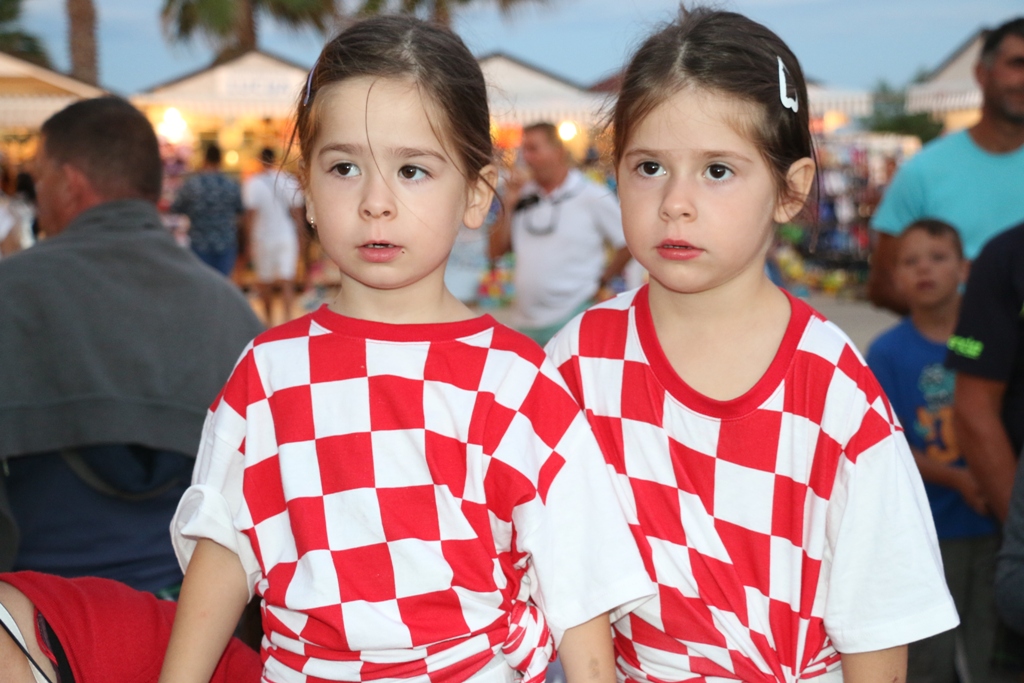 Virski navijači podržali Vatrene Virski navijači podržali Vatrene