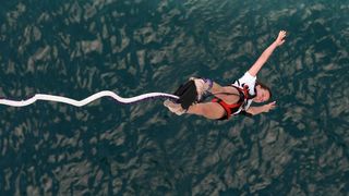 28.6.2014., Maslenica – Gimnasticar Marijo Moznik otvorio je sezonu bungee skokova s Maslenickog mosta. On je izveo dvostruki salto s uronom u more. Photo: Dino Stanin/PIXSELL