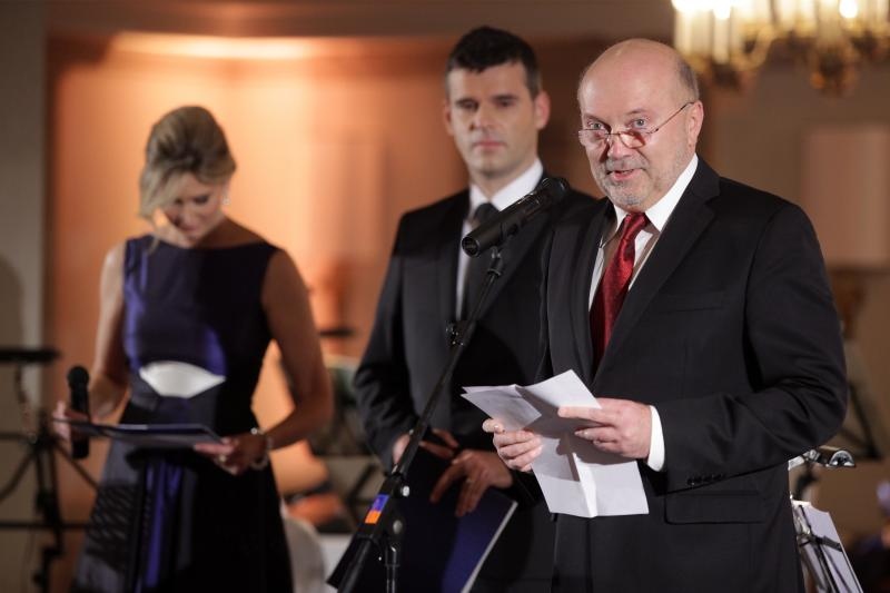 Pod potkroviteljstvom Americke gospodarske komore i americkog veleposlanstva u hotelu Sheraton odrzana je humanitarna vecera za razminiravanje. Kenneth Merten, Susan Merten, Ivan Vidakovic, Andrea Doko Jelusic. Photo: Grgur Zucko/PIXSELL