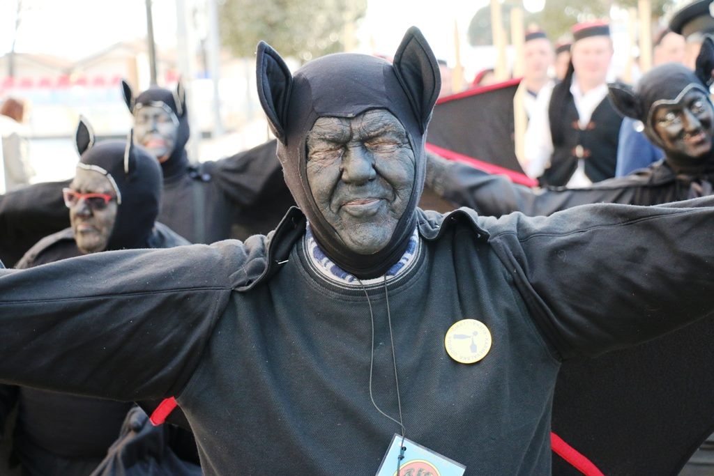 2. Međunarodna karnevalska povorka Virskih maškara