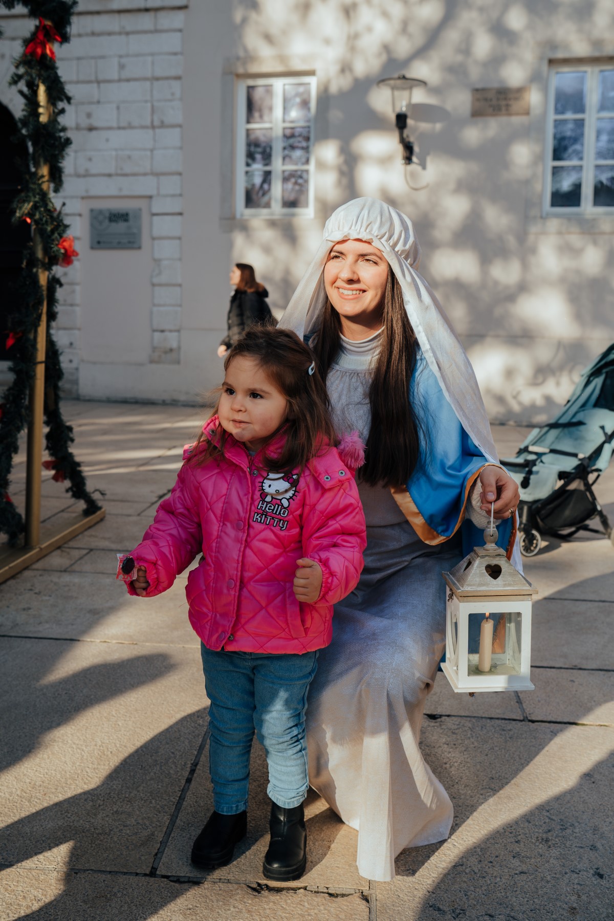 Sv. Lucija prošetala po centru Zadra