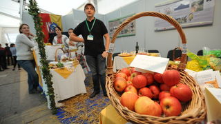 Biograd,130912.
Otvorenje 59. svjetskog prvenstva u oranju koje se odrzava u Jankolovici pokraj Biograda od 13.-15.09.2012.
Na fotografiji: detalj s otvorenja.
Foto: Luka Gerlanc / CROPIX Biograd,130912.
Otvorenje 59. svjetskog prvenstva u oranju koje se odrzava u Jankolovici pokraj Biograda od 13.-15.09.2012.
Na fotografiji: detalj s otvorenja.
Foto: Luka Gerlanc / CROPIX