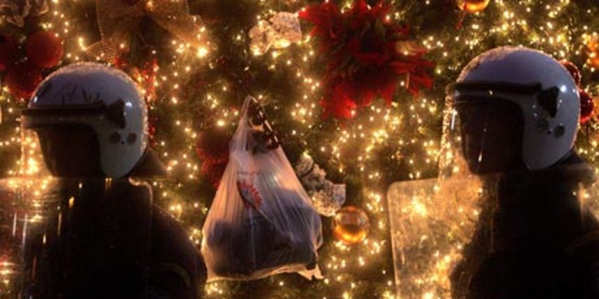 Nemirna novogodišnja noć (Foto: guardian.co.uk)