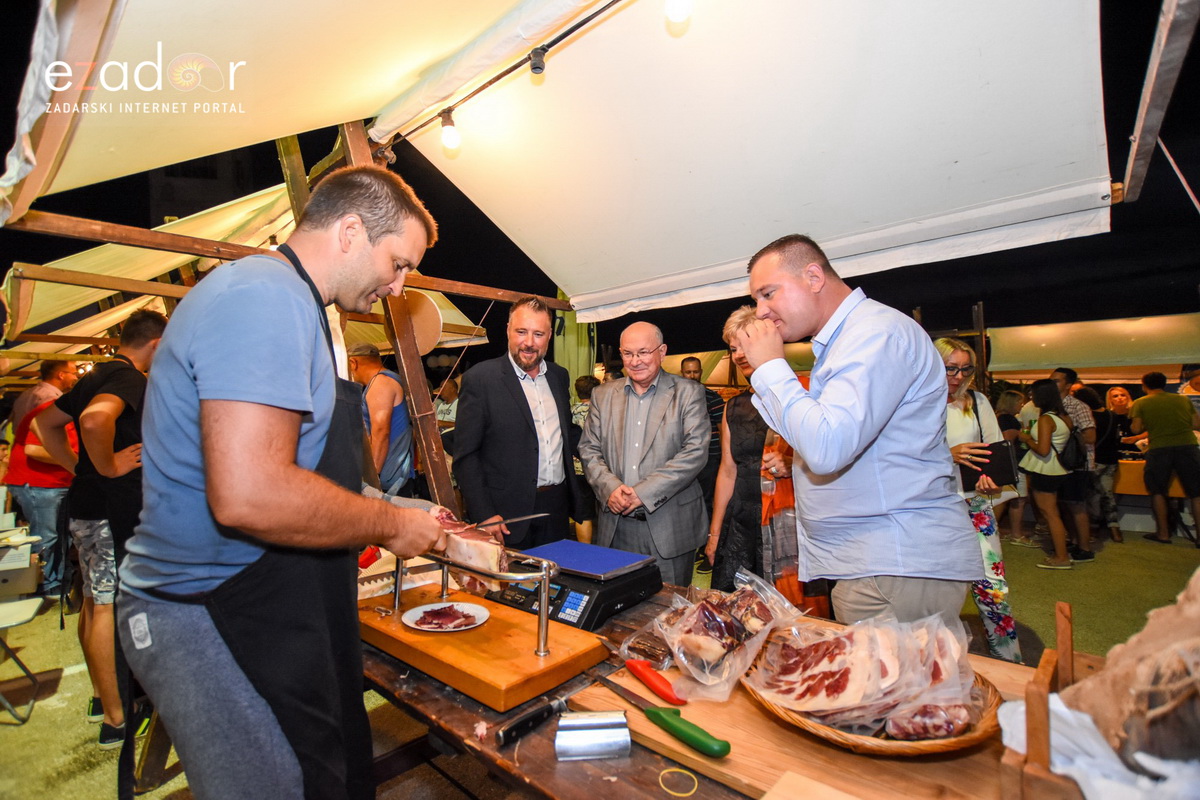 4. Fešta od sira u Kolanu