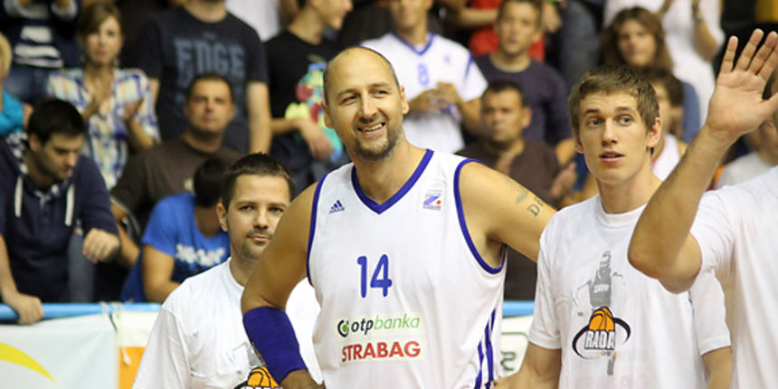 Jazine: Humanitarna utakmica za Stephanie (foto:Saša Čuka) Jazine: Humanitarna utakmica za Stephanie (foto:Saša Čuka)