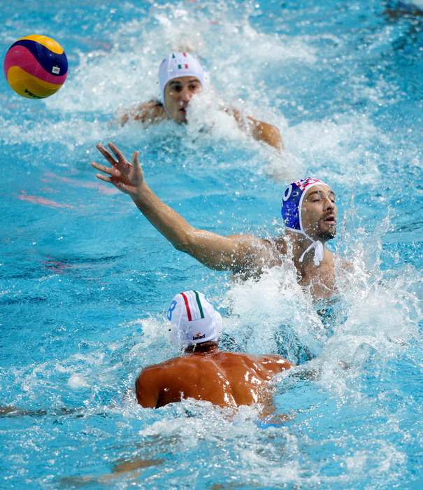 Zagreb, 050910.
Bazen Mladost na Savi.
29. Europsko prvenstvo u vaterpolu.
Hrvatska – Italija
Na fotografiji: Samir Barac.
Foto: Ronald Gorsic / CROPIX