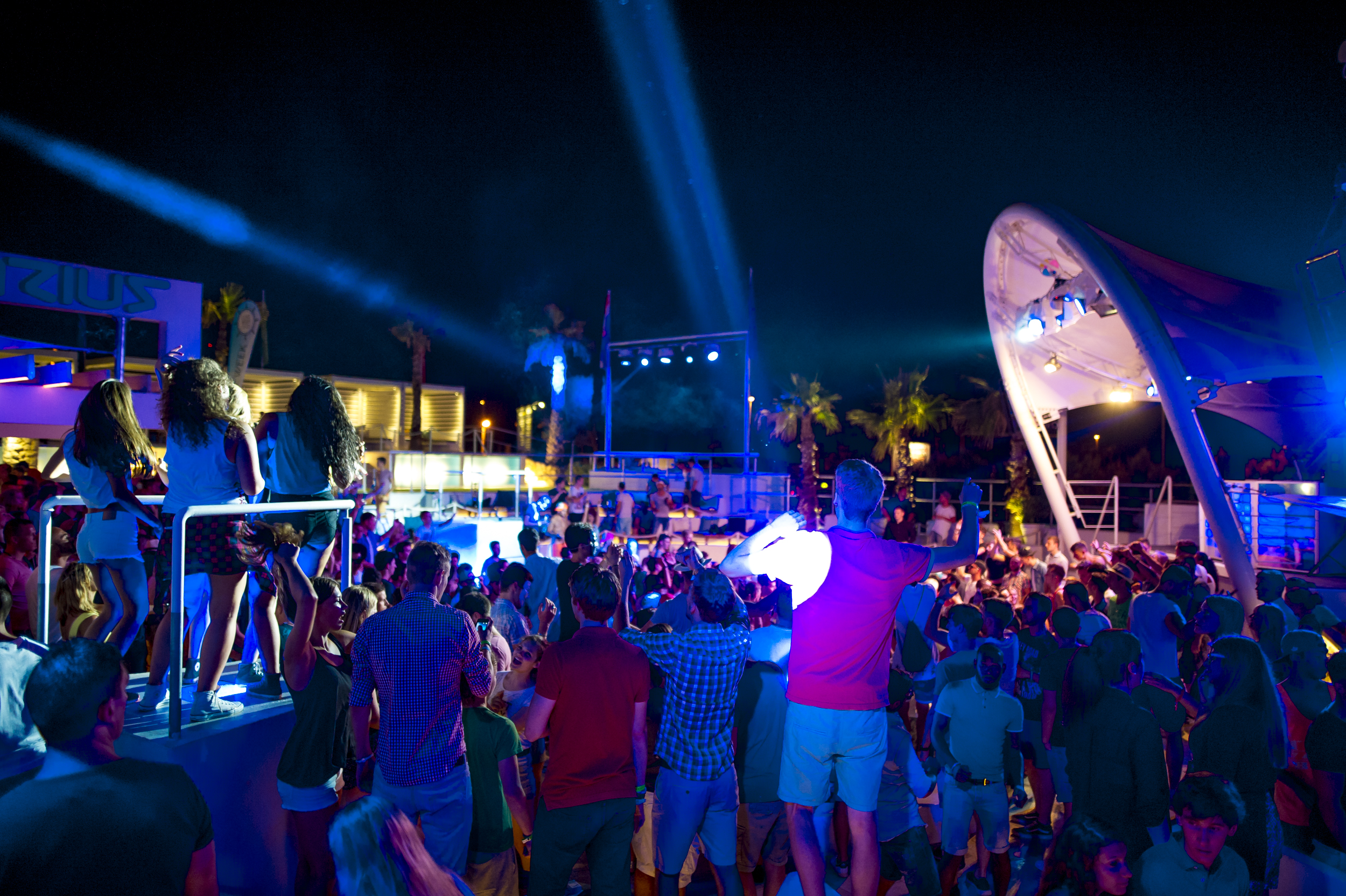 party, zrce, aquarius klub