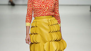 Suknje opet “in” (Moda.hr)