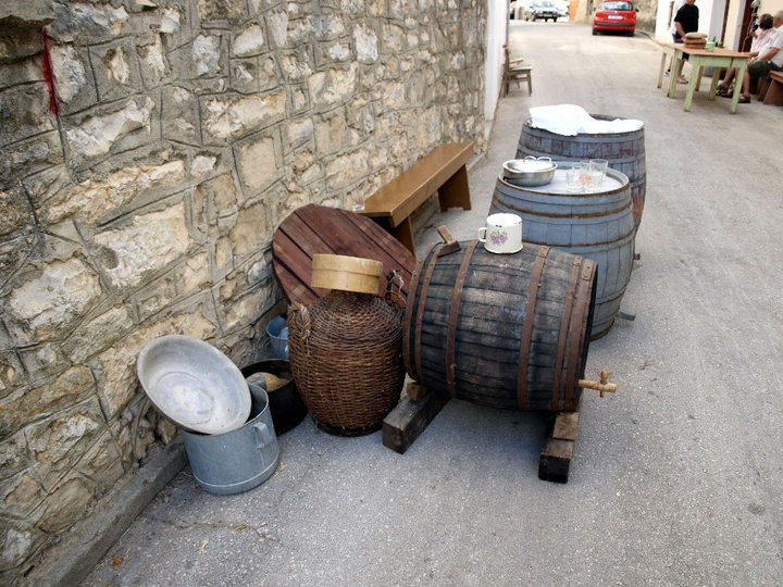 Bokanjac: kuntrada ka nekad 24. srpnja 2010, Foto: Nino Pavic Bokanjac: kuntrada ka nekad 24. srpnja 2010, Foto: Nino Pavic