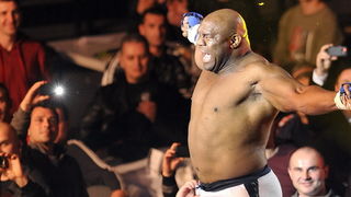 Split, 270310.
Veceras se u Spaladium Areni odrzava spektakl “Obracun u ringu 10” povodom 15-te obljetnice boksackog kluba Pit Bull. Borci ce nastupiti u 17 atraktivnih K1 i MMA ( ultimate fight) borbama.
Na fotografiji: Bob Sapp i Sascha Weinpolter.
Foto