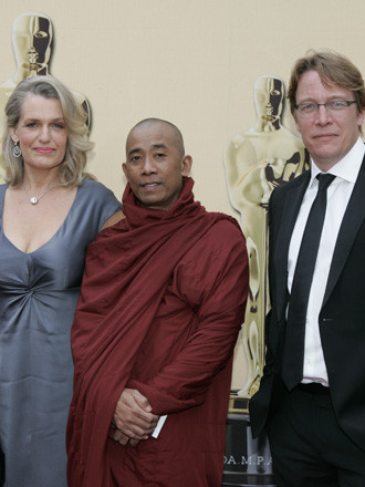 82. Red Carpet Oscara (oscar.go.com)