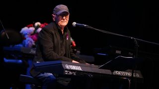 Koncertom ‘Vjeruj u ljubav’ obilježena 50. godišnjica Županijske lige protiv raka: zapjevao i Oliver Dragojević Koncertom ‘Vjeruj u ljubav’ obilježena 50. godišnjica Županijske lige protiv raka: zapjevao i Oliver Dragojević