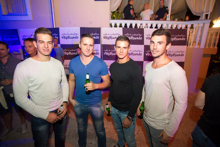 Zatvaranje sezone u virskom cafe & coctail baru Vagabundo. Foto: Iva Perinčić