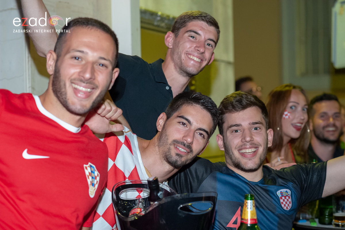 Zadar je gorio: Velika fešta nakon plasmana Vatrenih u polufinale Svjetskog prvenstva