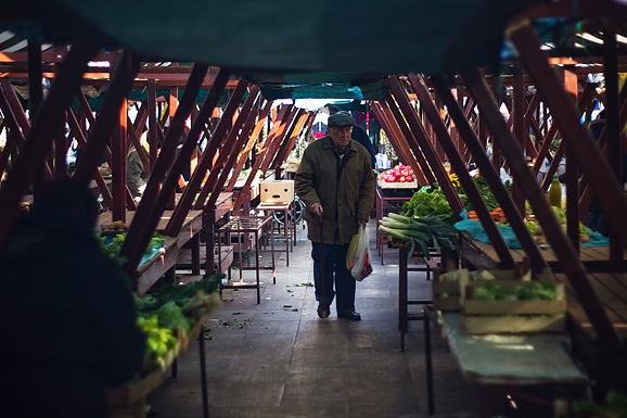 Đir po pijaci, 30. siječnja 2012. (foto:Saša Čuka)