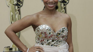 82. Red Carpet Oscara (oscar.go.com)