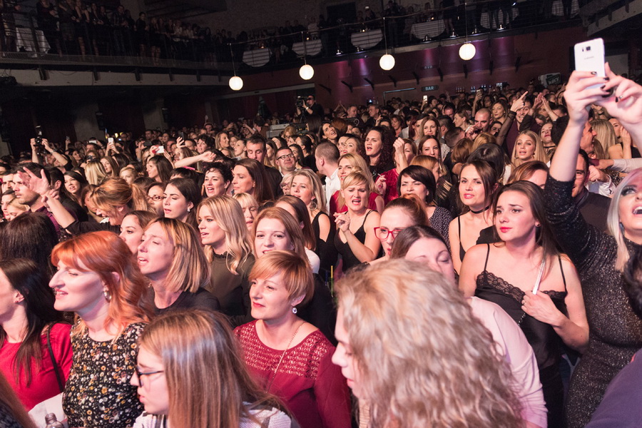 Koncert Doris Dragović u klubu Arsenal Zadar Koncert Doris Dragović u klubu Arsenal Zadar