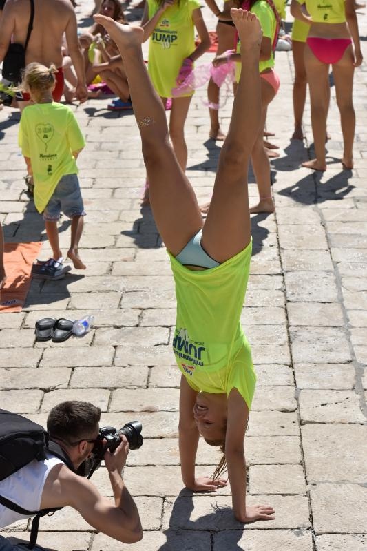 Jubilarni 10. dm Millennium Jump na zadarskoj rivi, Photo: Dino Stanin/PIXSELL Jubilarni 10. dm Millennium Jump na zadarskoj rivi, Photo: Dino Stanin/PIXSELL