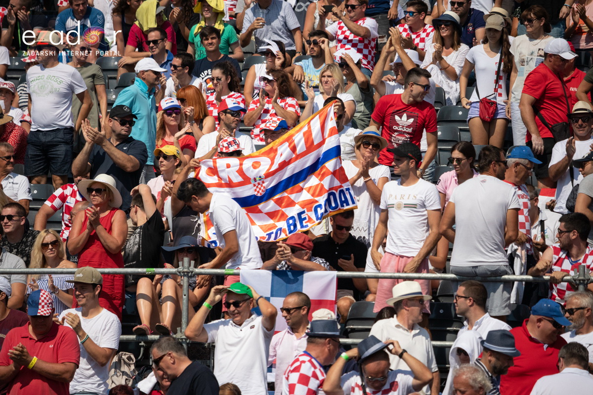 Davis Cup: Vruća navijačka atmosfera u meču Ćilića i Querreya