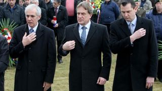 Polaganjem vijenaca na središnjem križu, u Novigradu je obilježena obljetnica pogibije članova HRM-a i Druge gardijske brigade za vrijeme akcije Maslenica. Photo: Dino Stanin/PIXSELL Polaganjem vijenaca na središnjem križu, u Novigradu je obilježena obljetnica pogibije članova HRM-a i Druge gardijske brigade za vrijeme akcije Maslenica. Photo: Dino Stanin/PIXSELL