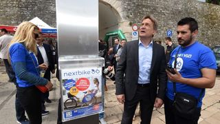 Od danas i Zadar ima nextbike sustav javnih bicikala. Na 4 lokacije moći će se iznajmiti ukupno 25 bicikala. Foto: Dino Stanin/PIXSELL Od danas i Zadar ima nextbike sustav javnih bicikala. Na 4 lokacije moći će se iznajmiti ukupno 25 bicikala. Foto: Dino Stanin/PIXSELL