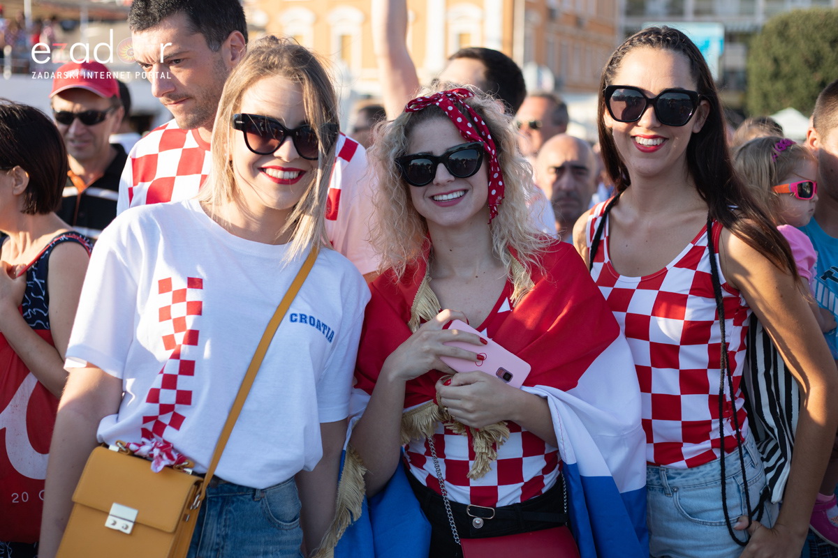 Veličanstven doček četvorice zadarskih Vatrenih Veličanstven doček četvorice zadarskih Vatrenih