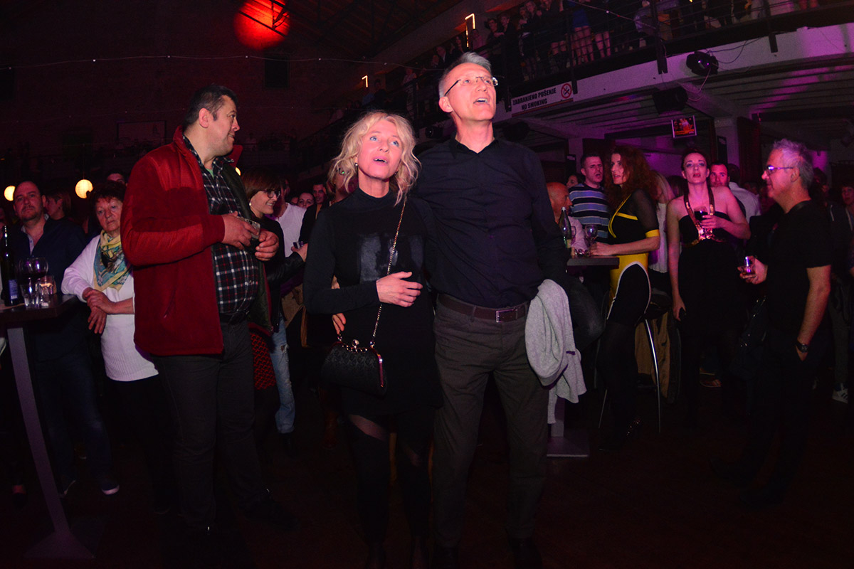 Oliver Dragojević & Dupini oduševili Zadrane ; foto Iva Perinčić