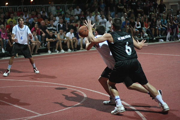 Finale Ljetne lige: Bokanjac – Kampo Kaštelo (foto:Saša Čuka) Finale Ljetne lige: Bokanjac – Kampo Kaštelo (foto:Saša Čuka)