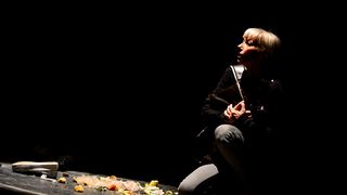 “Ana i Ona” naziv je predstave čijom je premijerom sinoć u zadarskom Kazalištu lutaka započela umjetnička revija pod nazivom “Nosi se Teatro Verrdi”.