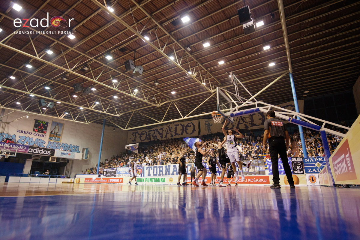 Humanitarna utakmica u Jazinama: KK Zadar – KK Diadora Humanitarna utakmica u Jazinama: KK Zadar – KK Diadora