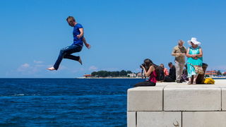 Ludijada maturanata na zadarskoj rivi 17. svibnja 2016. Foto: Bojan Bogdanić