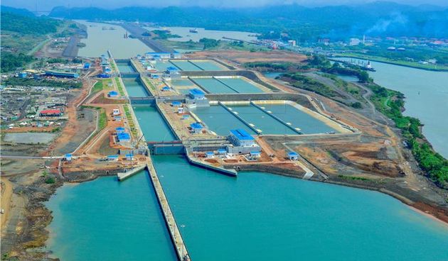 Kanal Panama, foto-HINA