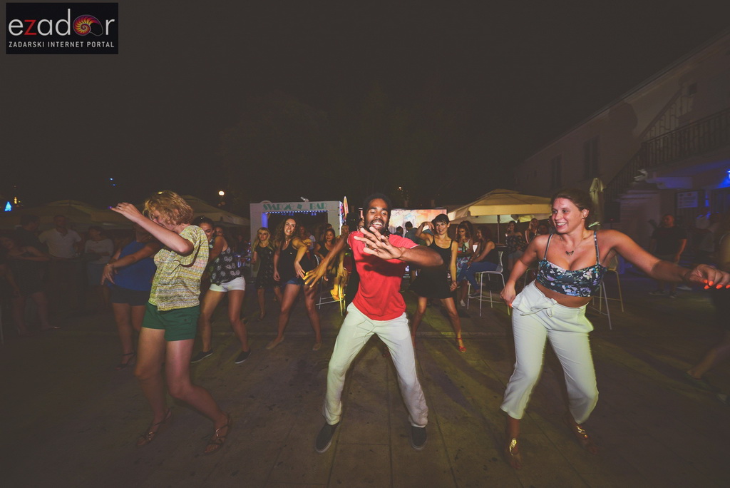 Salsa četvrtkom i after uz DJ Em Bee @ Svarog Bar