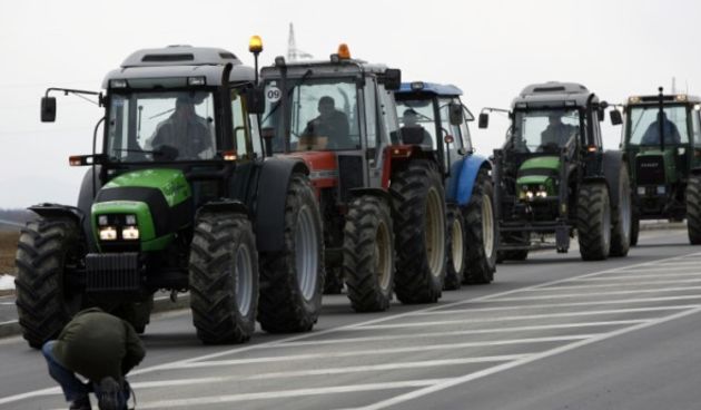 Seljaci prosvjeduju (Foto: CROPIX)