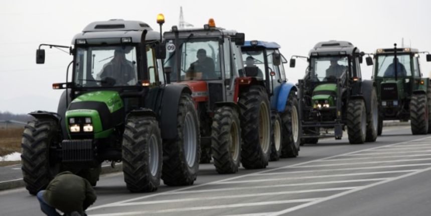 Seljaci prosvjeduju (Foto: CROPIX) Seljaci prosvjeduju (Foto: CROPIX)